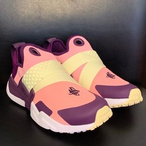 nike huarache pink kids